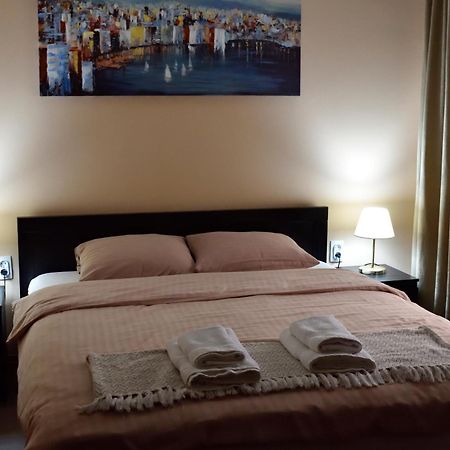 Aerovista Apartment Surcin Екстер'єр фото